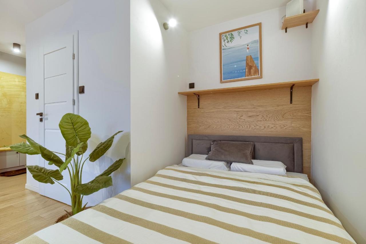 Apartament 4 Pory Roku Przy Plazy Z Widokiem Na Morze グディニャ エクステリア 写真